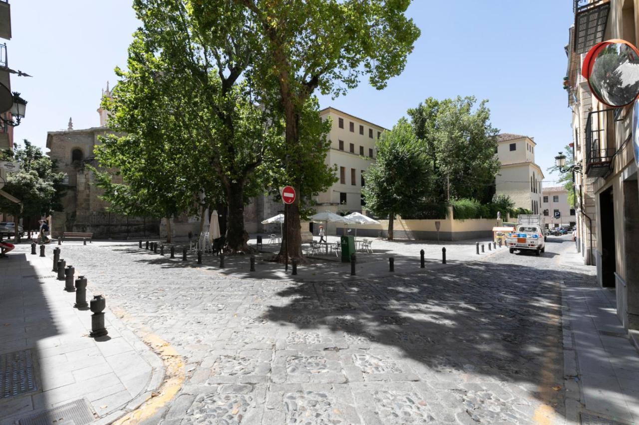 Apartamento para vivir Granada Bagian luar foto